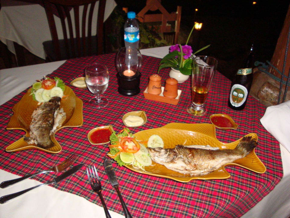 Leckerer Fisch im Stone Beach Restaurant Panviman Resort Koh Phangan
