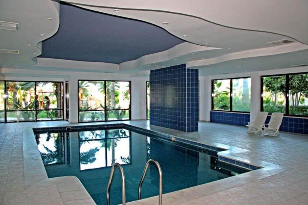 Hallenbad Hotel Grand Side