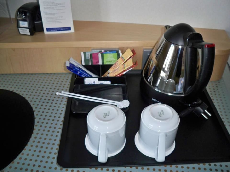 Kaffee-/Teezubereitungsmöglichkeit Dorint Hotel Bonn