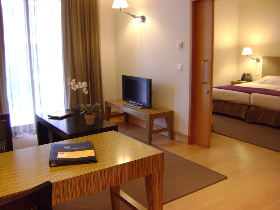 Suite with separated living area Hotel Golden Residence