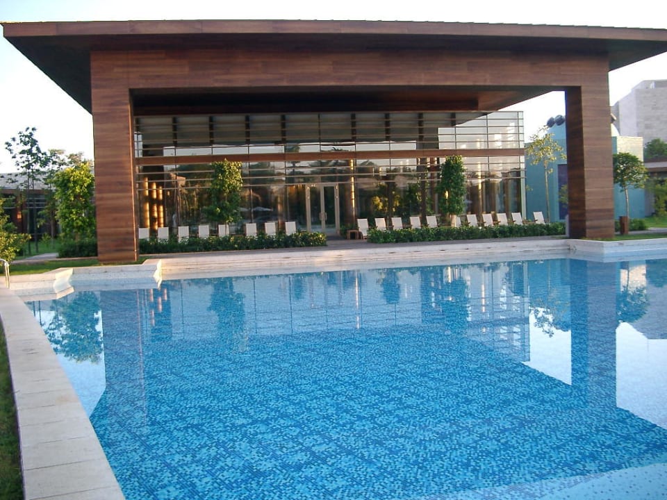 Innenpool und Spabereich Gloria Serenity Resort