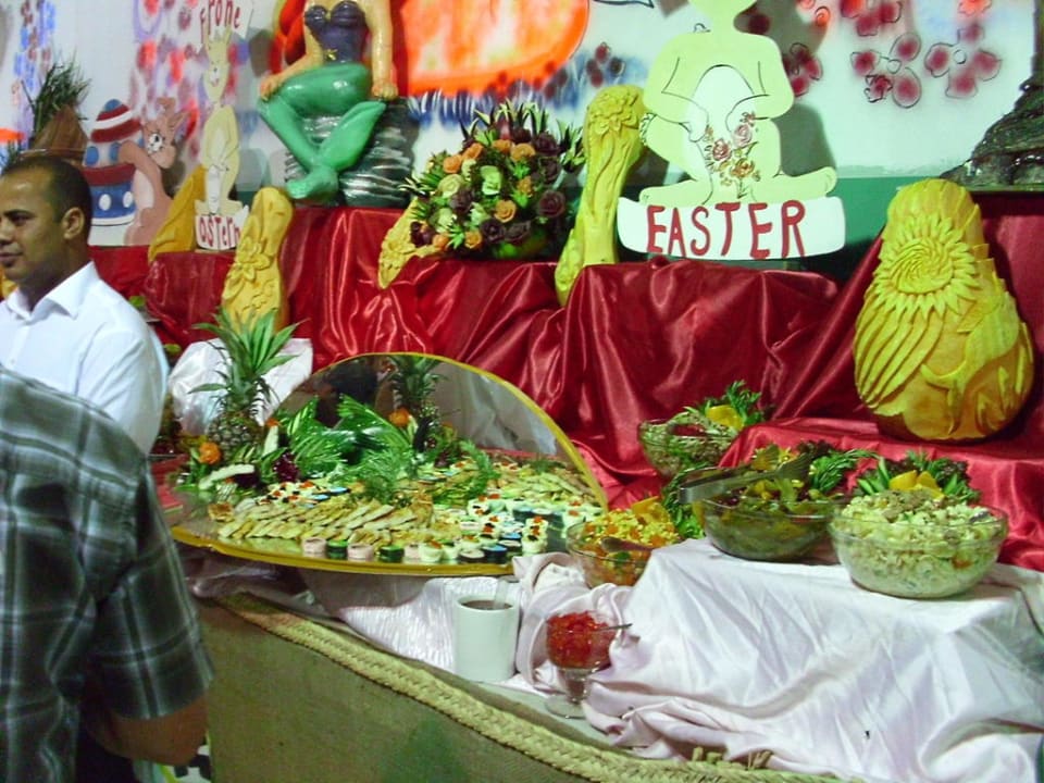 Osterbuffet Pickalbatros Alf Leila Wa Leila Resort - Neverland Hurghada