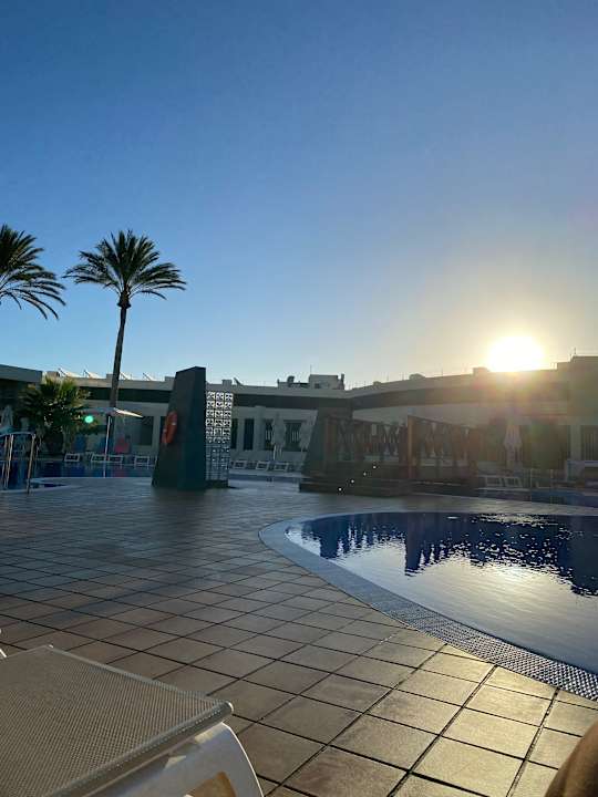 Pool Iberostar Waves Gaviotas Park