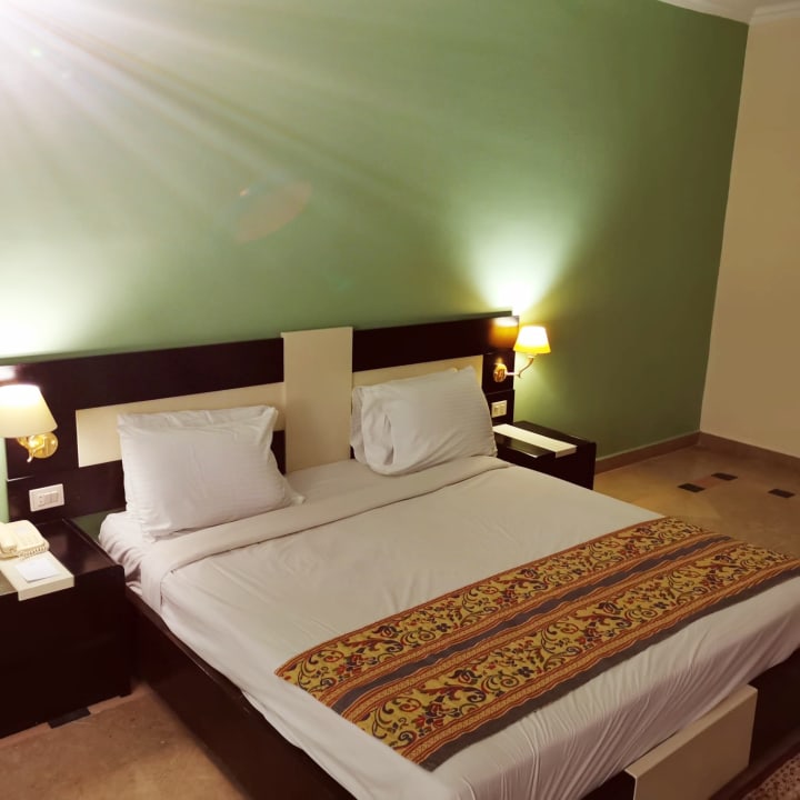 Zimmer Moreno Horizon Spa & Resort