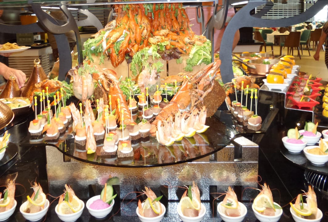 Gastro Limak Lara Deluxe Hotel & Resort