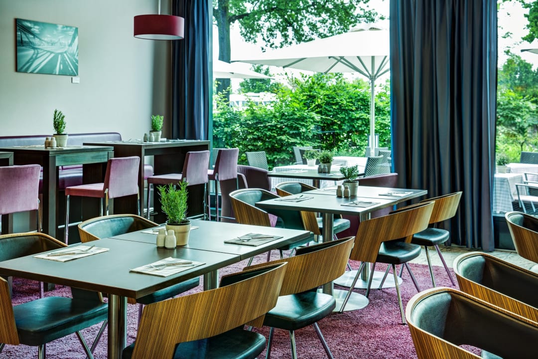 Gastro IntercityHotel Berlin Airport Area North