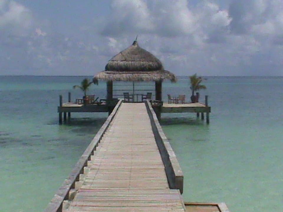 Jetty Kuramathi Maldives
