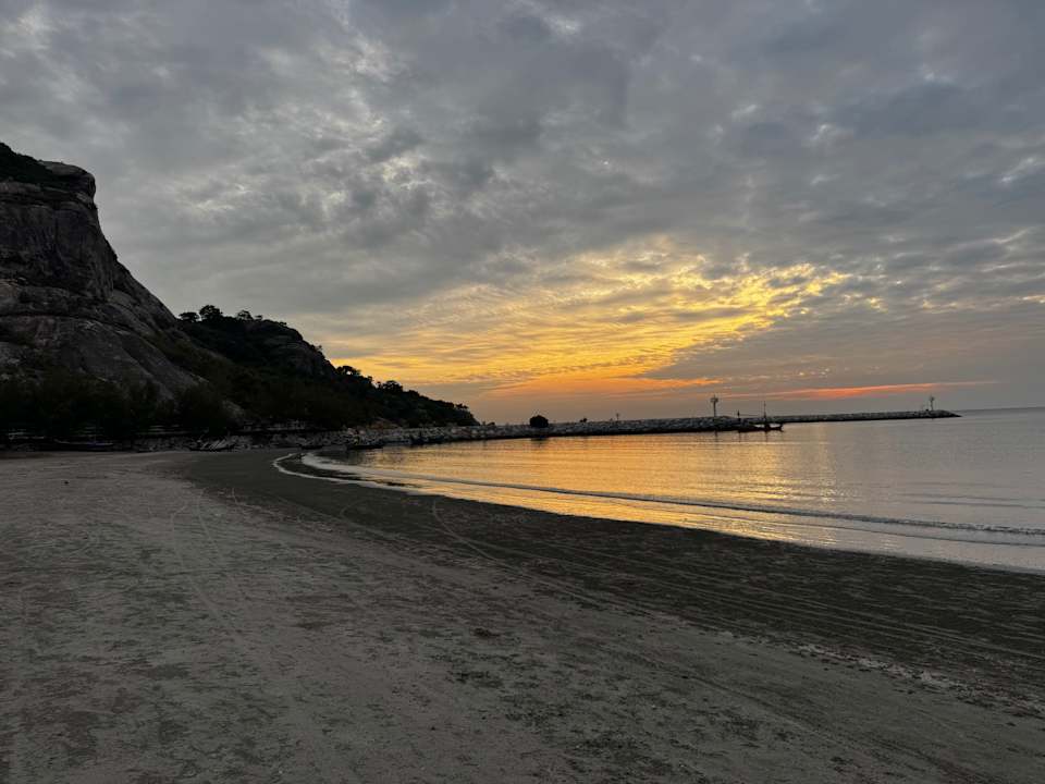 Strand Anantasila Beach Resort Hua Hin