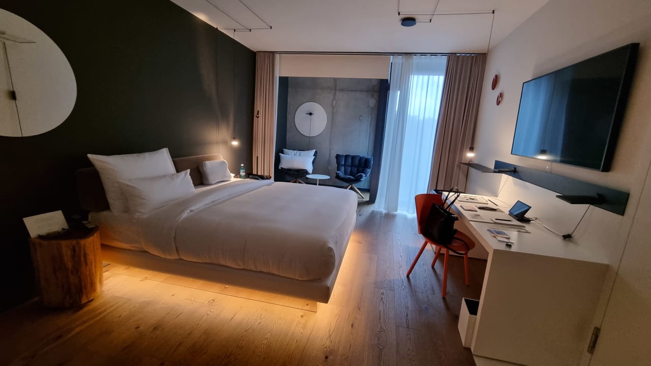 Zimmer KPM Hotel & Residences