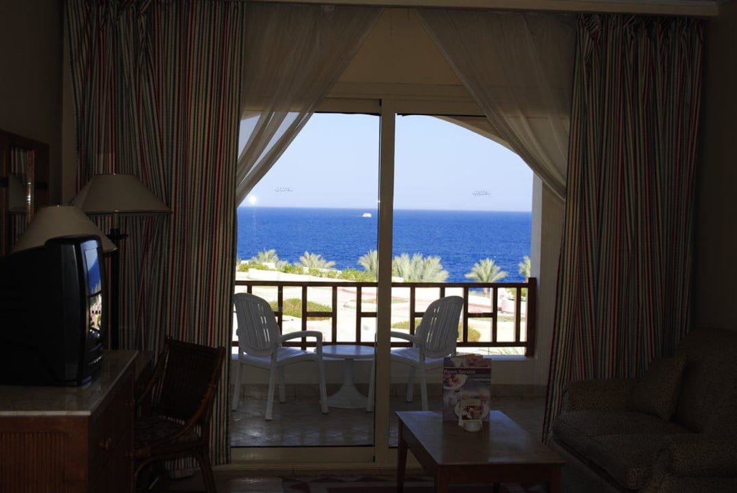 Номер, вид на балкон Pickalbatros Royal Grand Resort - Sharm El Sheikh