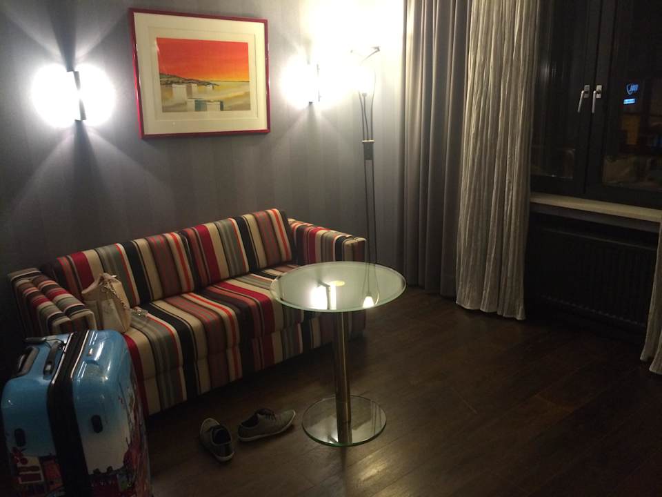 Zimmer Hotel International