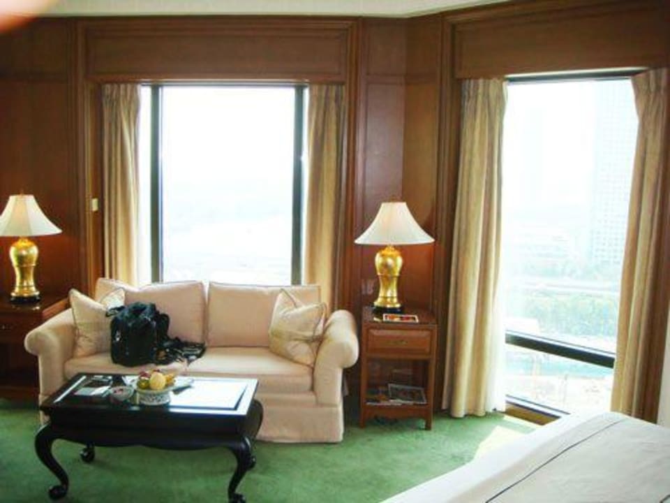 Hoch ueber Bangkok Hotel The Peninsula Bangkok