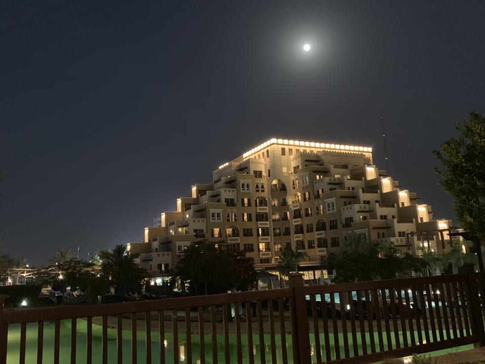Außenansicht Rixos Bab Al Bahr