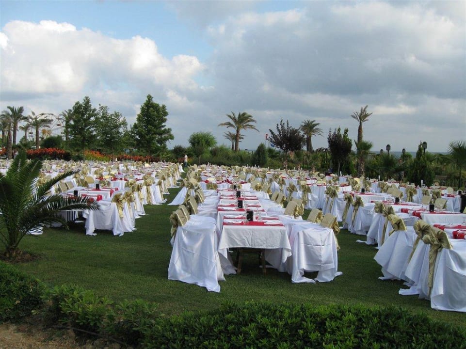 Gala Abend in der Gartenanlage Trendy Aspendos Beach Hotel