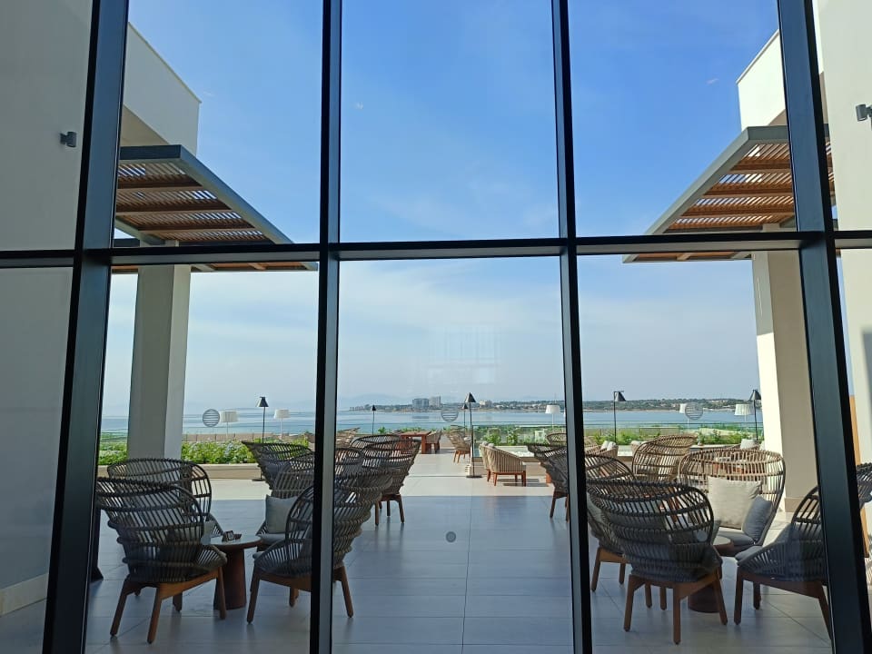 Lobby Anda Barut Collection