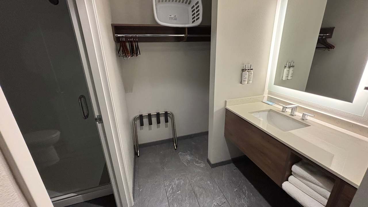 Zimmer Staybridge Suites - Denver North - Thornton by IHG