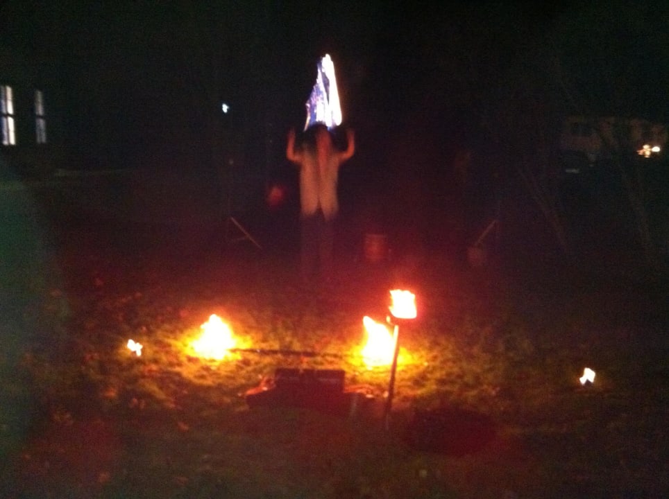 Ritter-Feuershow im Garten Hotel Zum Herrenhaus