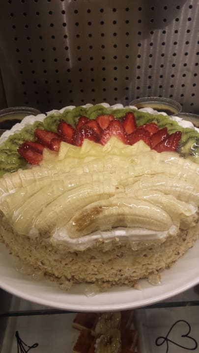 Kuchen Sealife Buket Resort & Beach