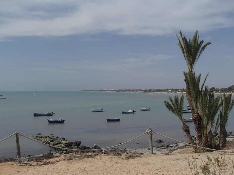 Auf dem Weg zu unserem Bungalow Hotel El Mouradi Djerba Menzel