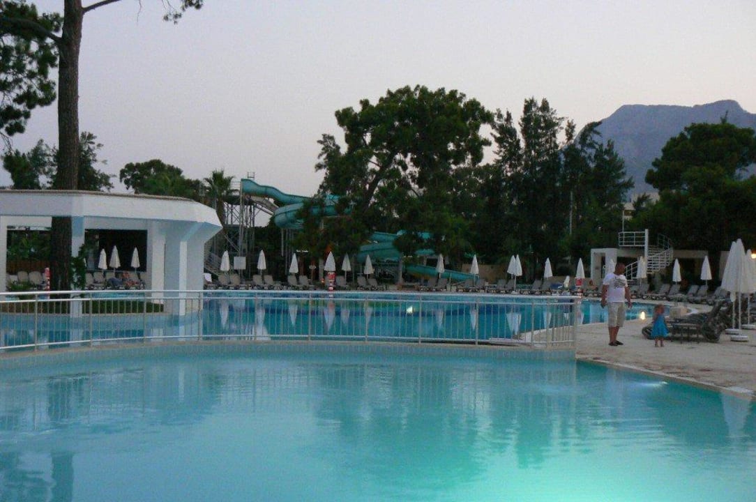 Eine wundereschöne Poolanlage Kilikya Palace Göynük