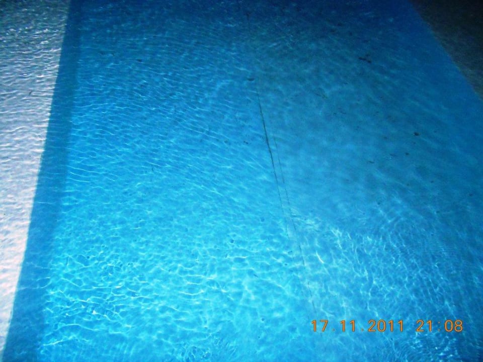 Pool Bungalow Hotel Titanic Palace