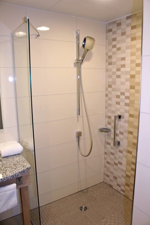 Zimmer Hampton By Hilton Munich City Center East