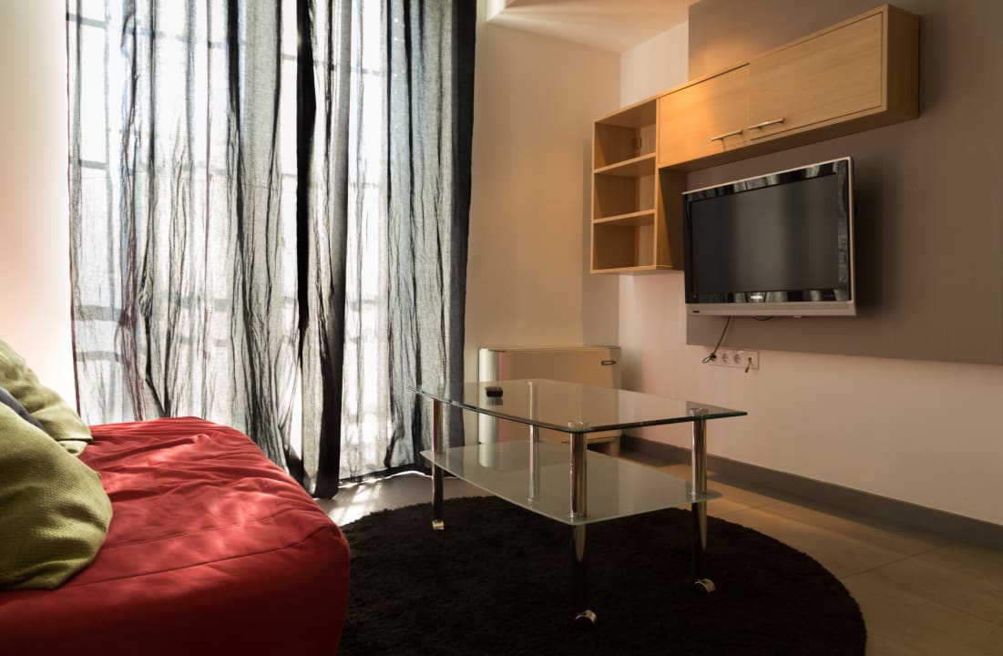 Zimmer Hotel Mika Downtown