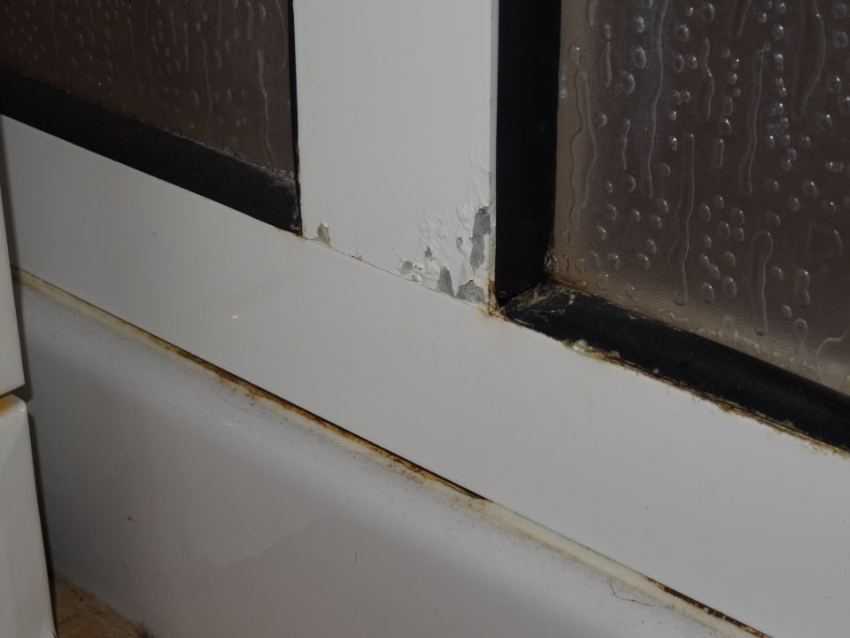 Korrision der Duschwand Hotel Parque Cristina