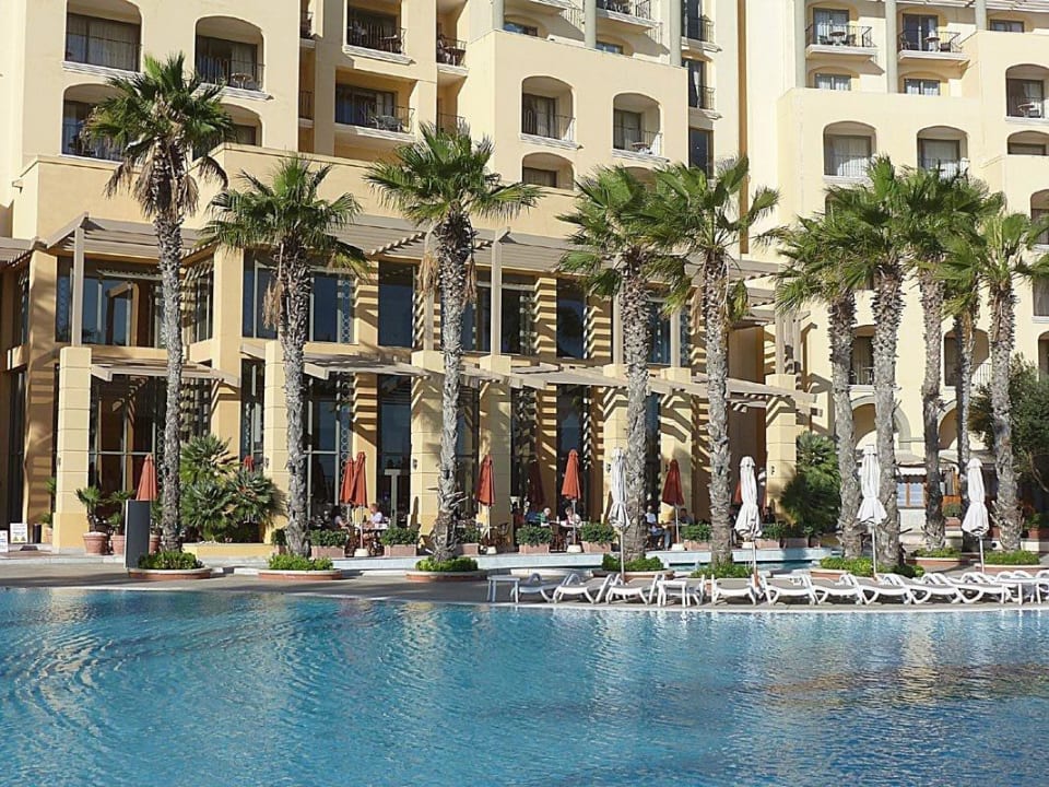 Pool des Hilton Hilton Malta