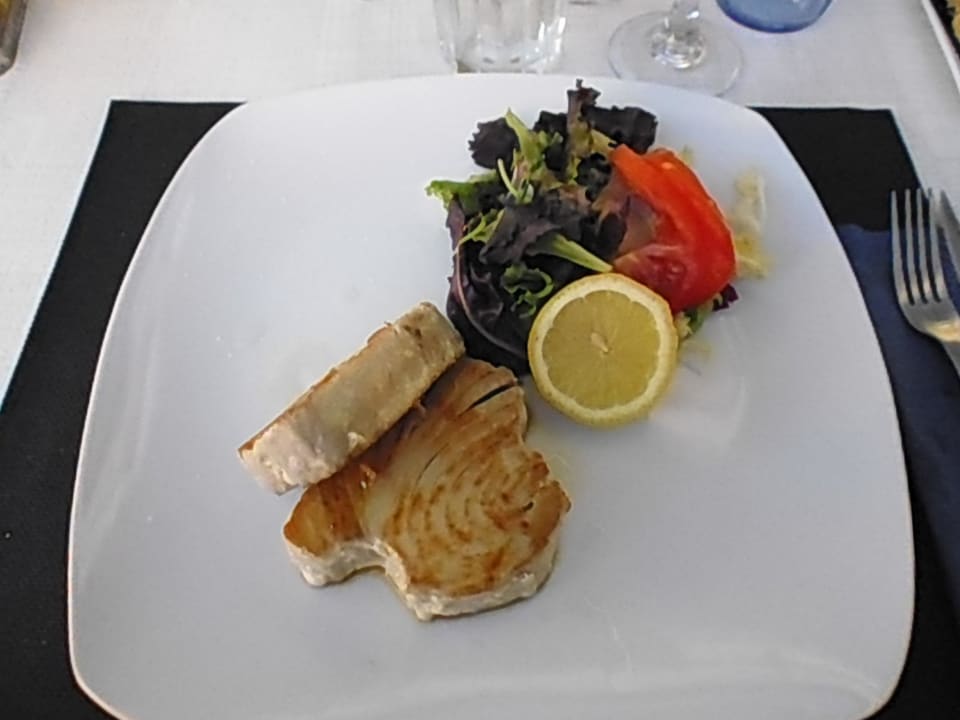 Hauptspeise im 12 t 12 JS Hotel Sol de Alcudia