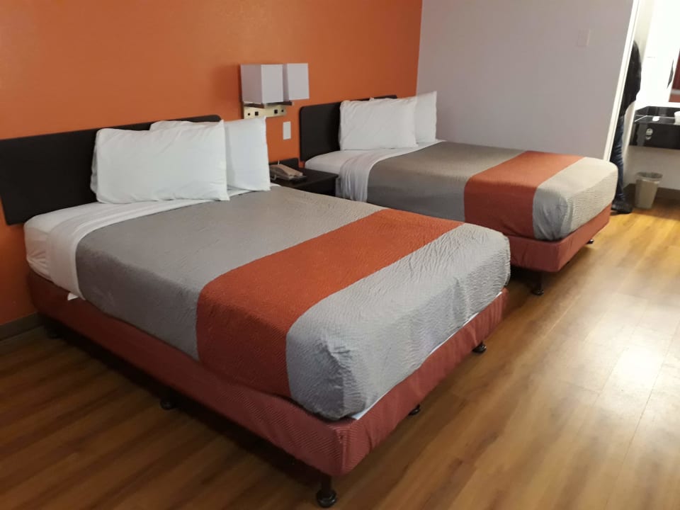 Zimmer Motel 6 Memphis Downtown