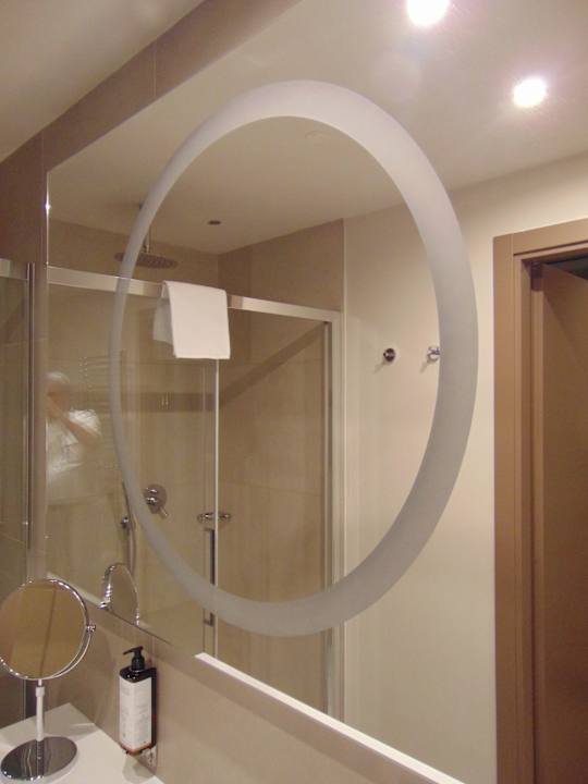 Zimmer Mercure Almaty City Center