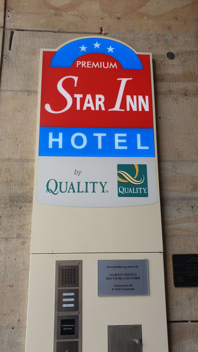 Außenansicht Star G Hotel Premium Dresden im Haus Altmarkt