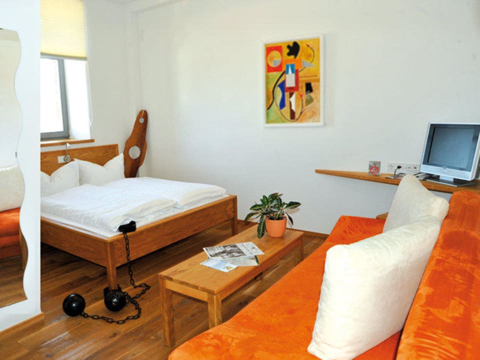 DZ / Zelle (Zimmer) Stadt-gut-Hotel Fronveste - Das Alte Knasthaus