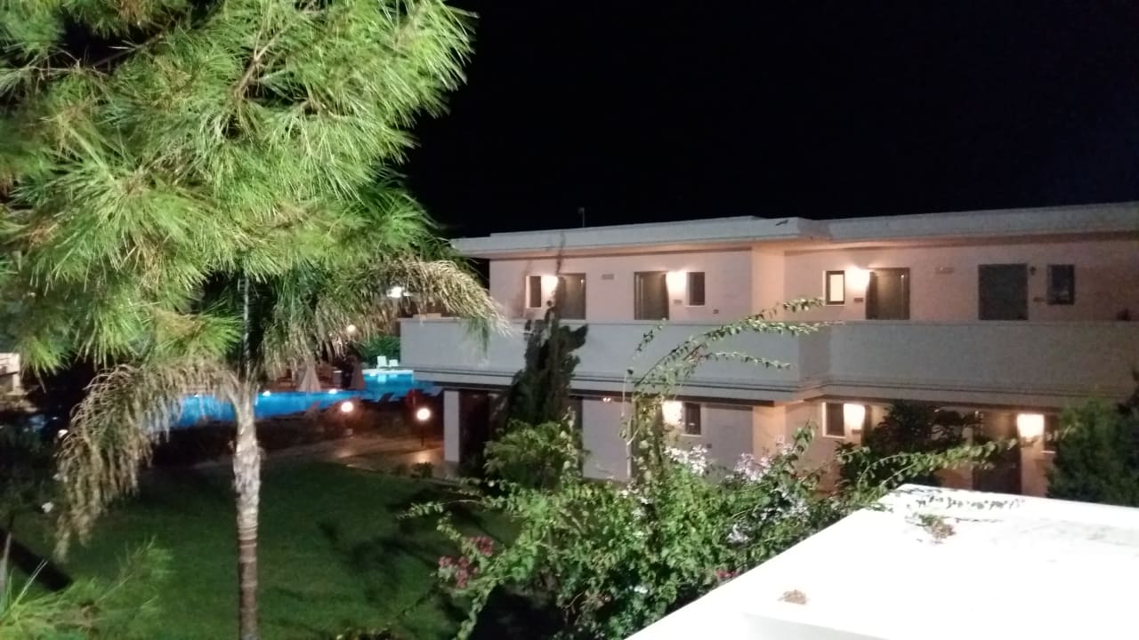 Außenansicht Asterias Beach Resort