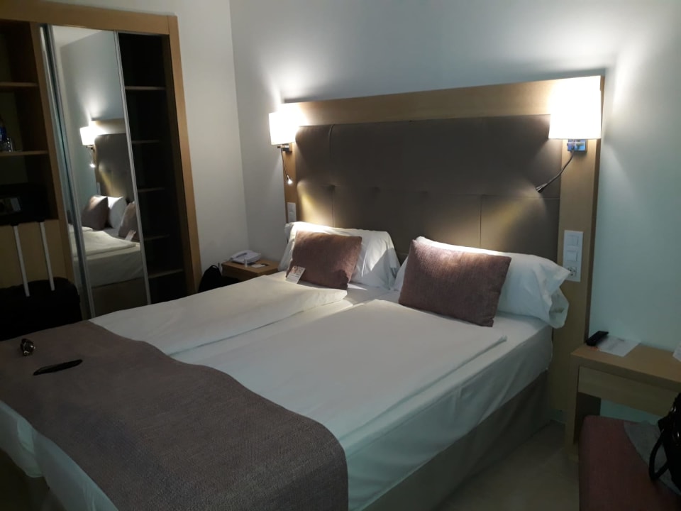 Zimmer allsun Hotel Cristóbal Colón