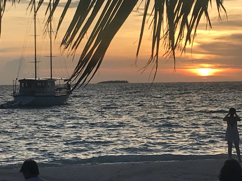 Strand Meeru Maldives Resort Island