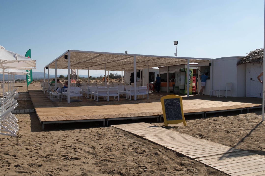 Strandbar "Sirocco" Anemos Luxury Grand Resort