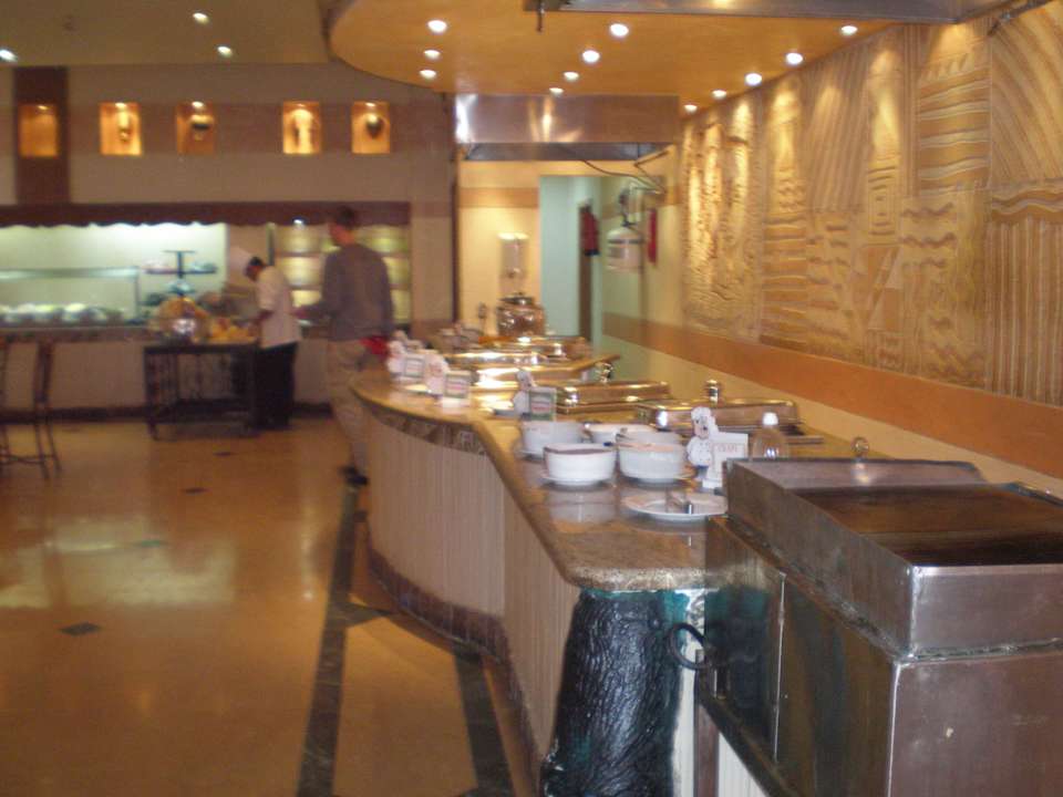 Bufet śniadaniowy ciepły Pickalbatros Aqua Park Resort - Hurghada