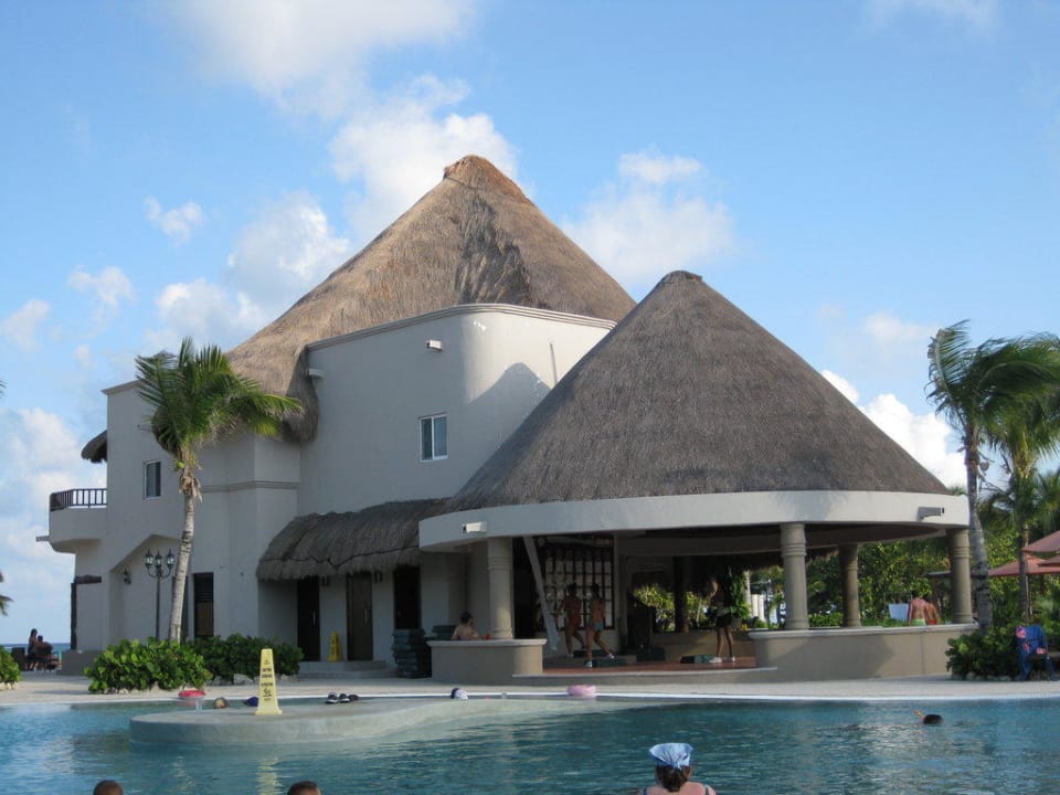 Poolbaar, Animationsbereich, Restaurant Catalonia Playa Maroma