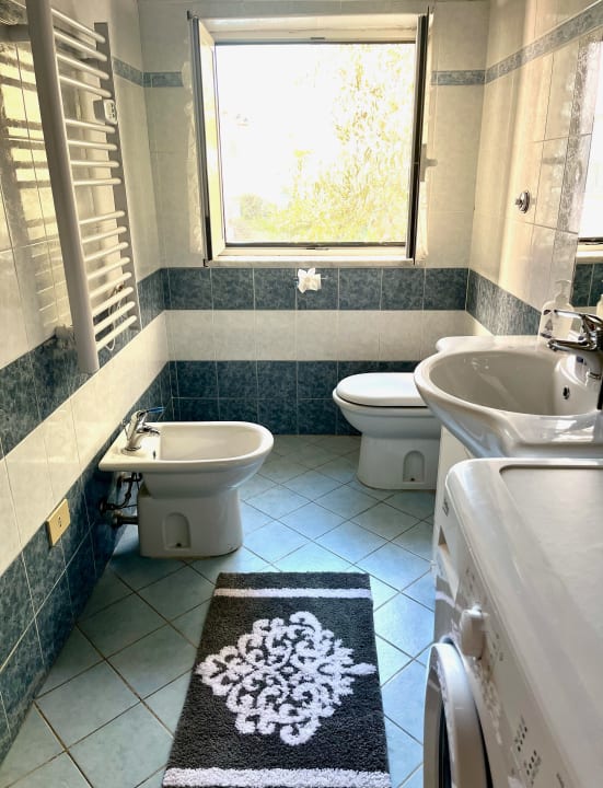 Zimmer Apartment Tirreno