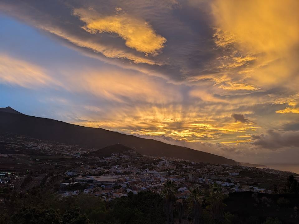 Ausblick Hotel Las Aguilas, Affiliated by Meliá