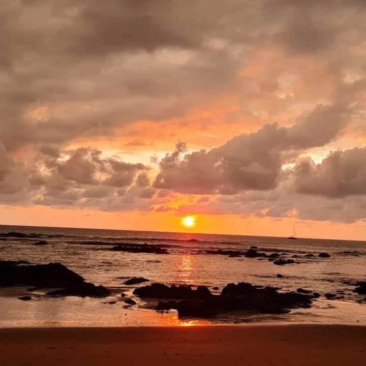 Strand Ocean Breeze Resort