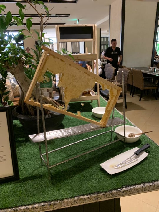 Gastro Anantara The Palm Dubai Resort