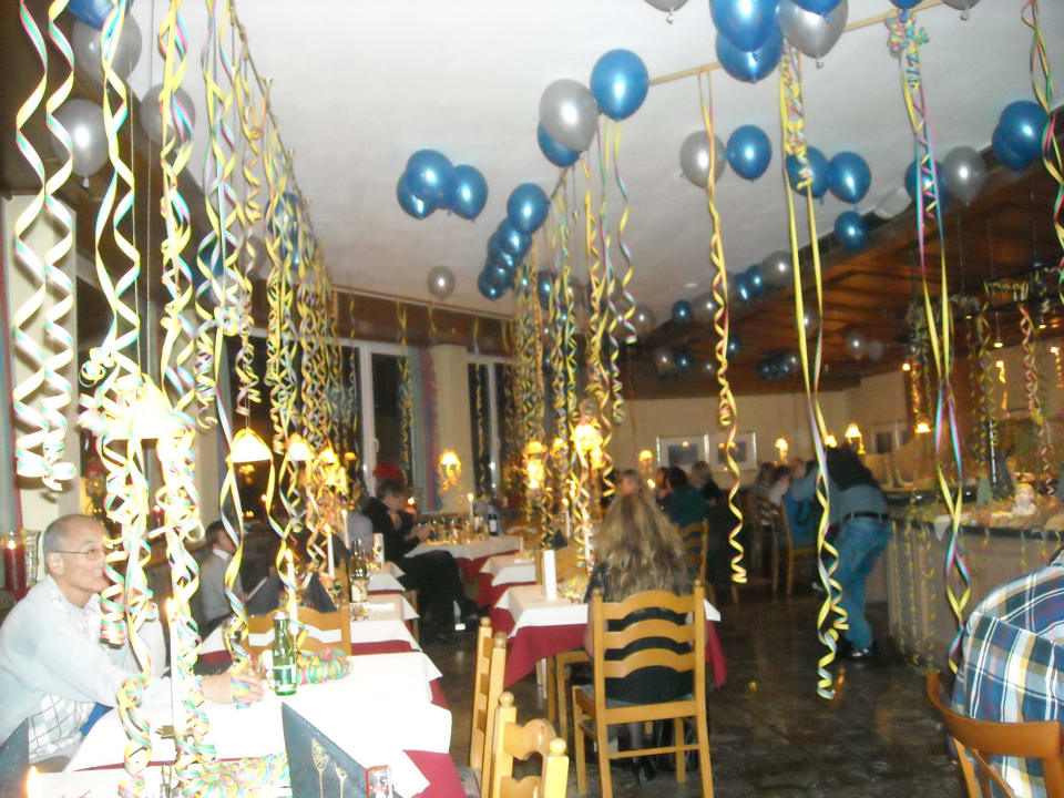 Schönes Silvester-Ambiente im Restaurant Hotel Der Schütthof
