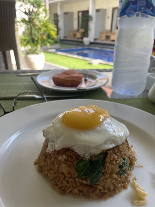 Gastro Kubu Benoa Guest House