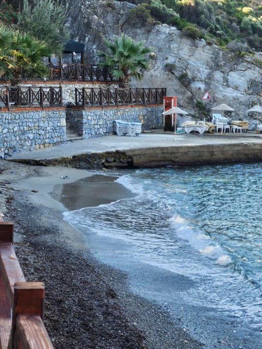Strand Ladonia Hotels Adakule