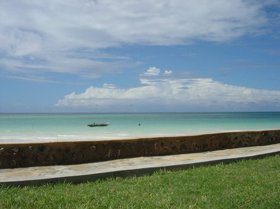 Sicht auf den Strand Neptune Paradise Beach Resort & Spa