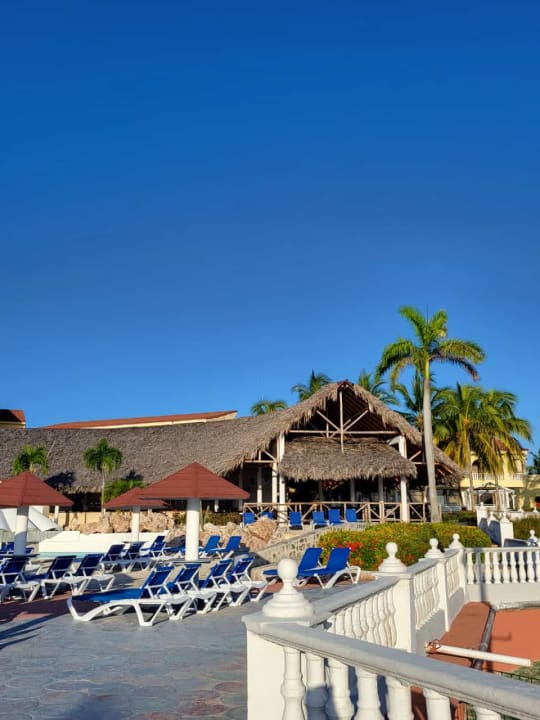 Pool Sol Rio De Luna y Mares