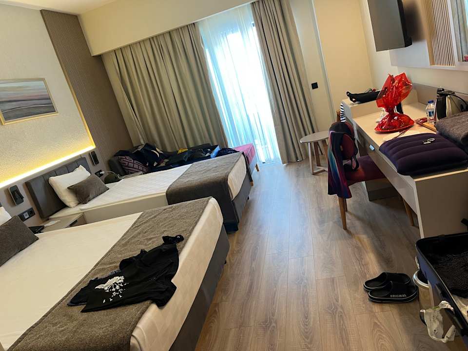 Zimmer Hane Family Resort